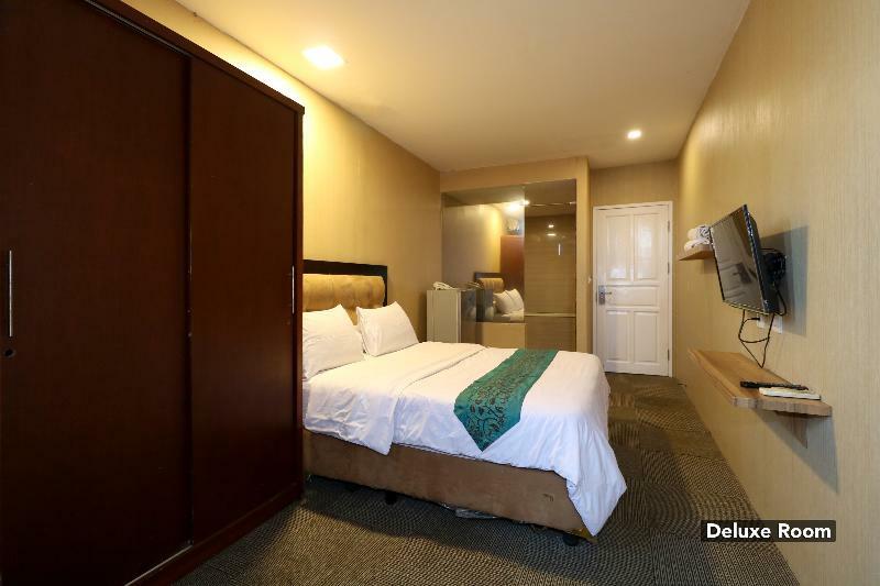 Magnolia Hotel Jakarta Exterior photo