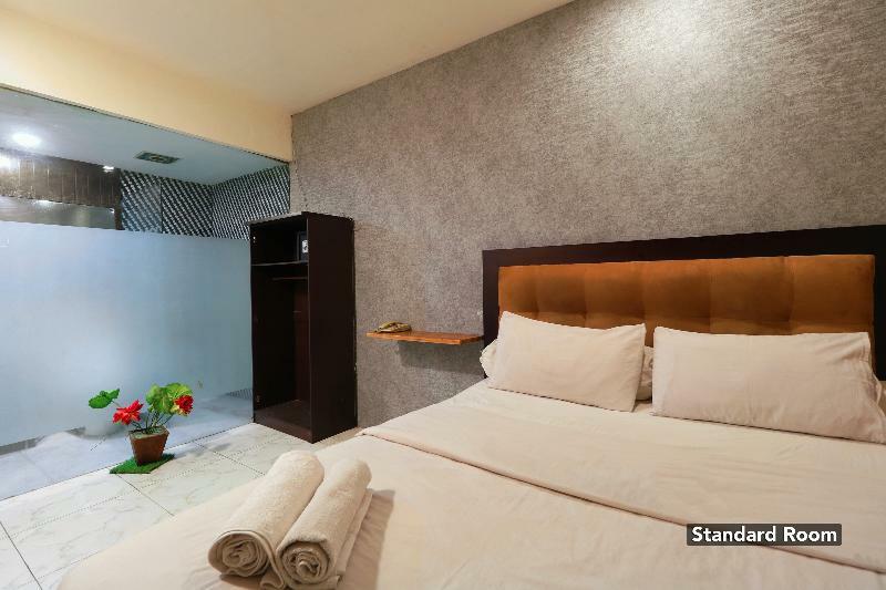 Magnolia Hotel Jakarta Exterior photo